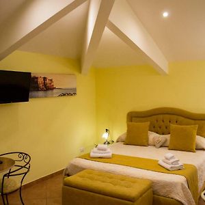 Chambre Mansardée Triple